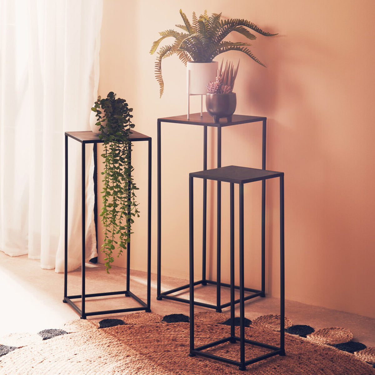 Nesting Tables