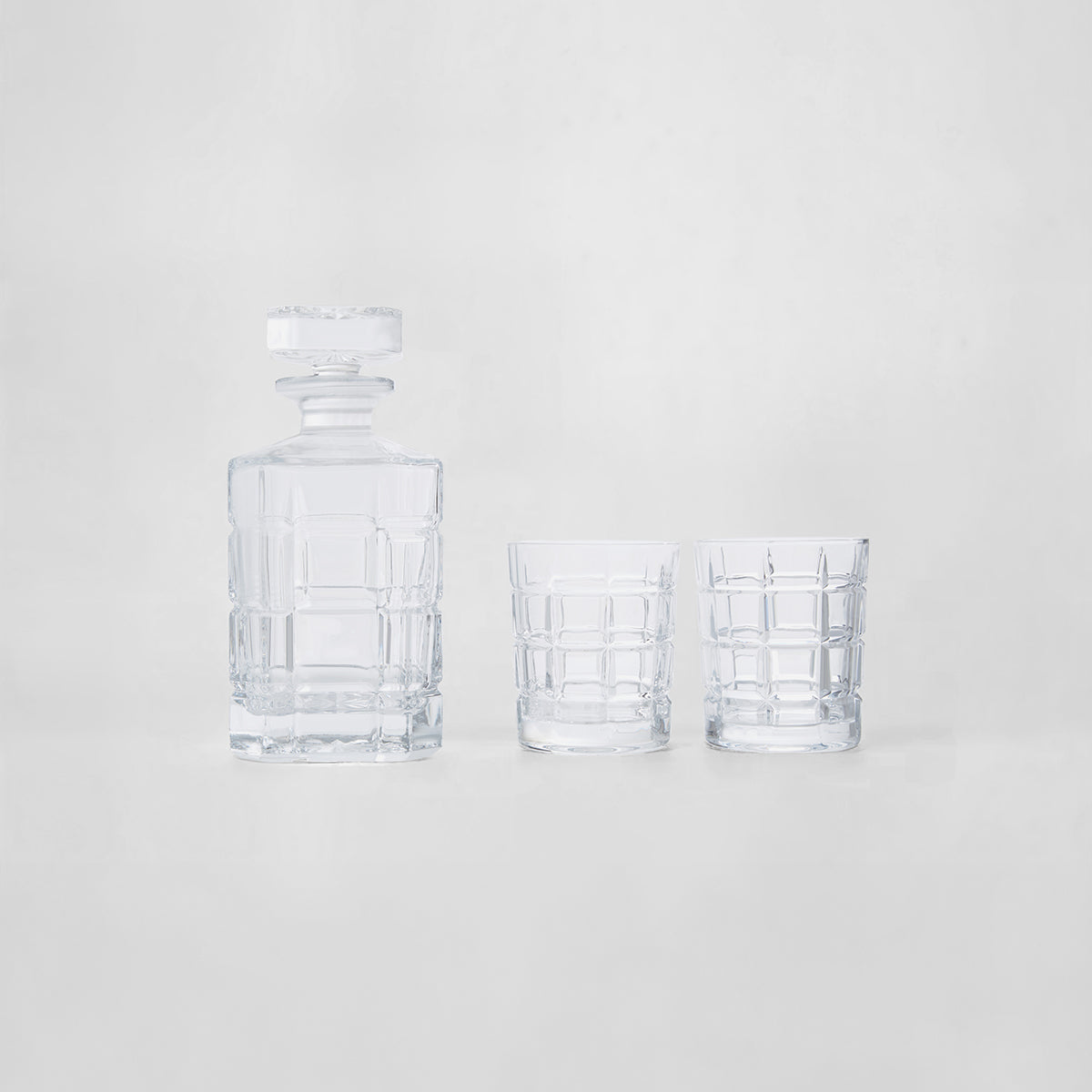 Auclair Decanter With Two Tumblers