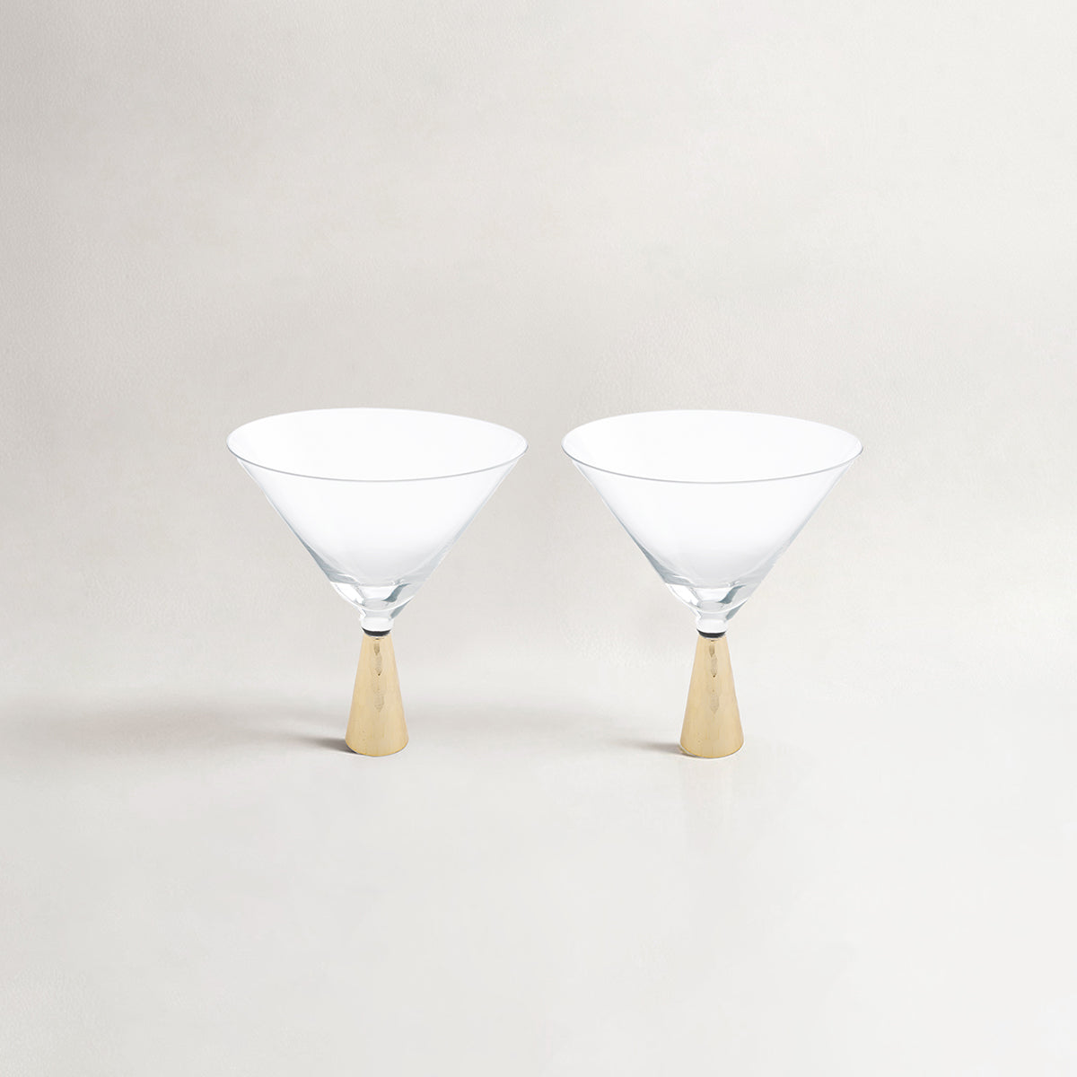 Astrid Set Of Two Cocktail Glasses With Gold Finish Stem