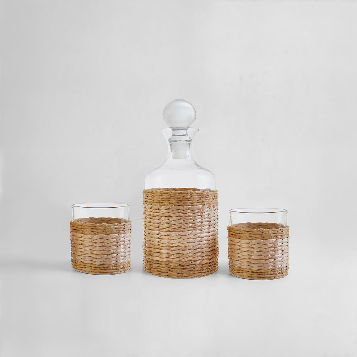 Juno Glass And Decanter Three Piece Set