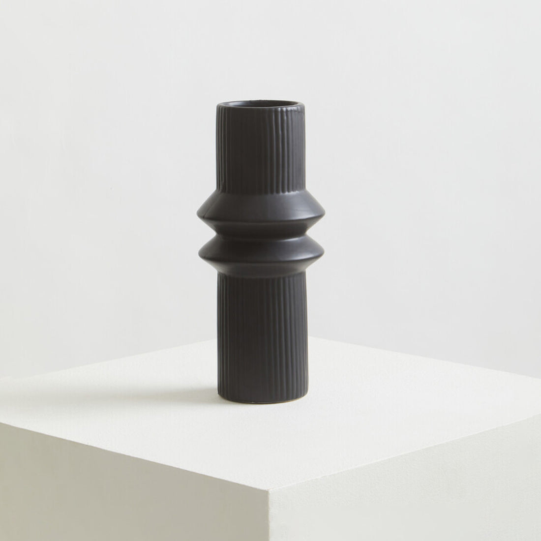 Fabia Black Dolomite Vase