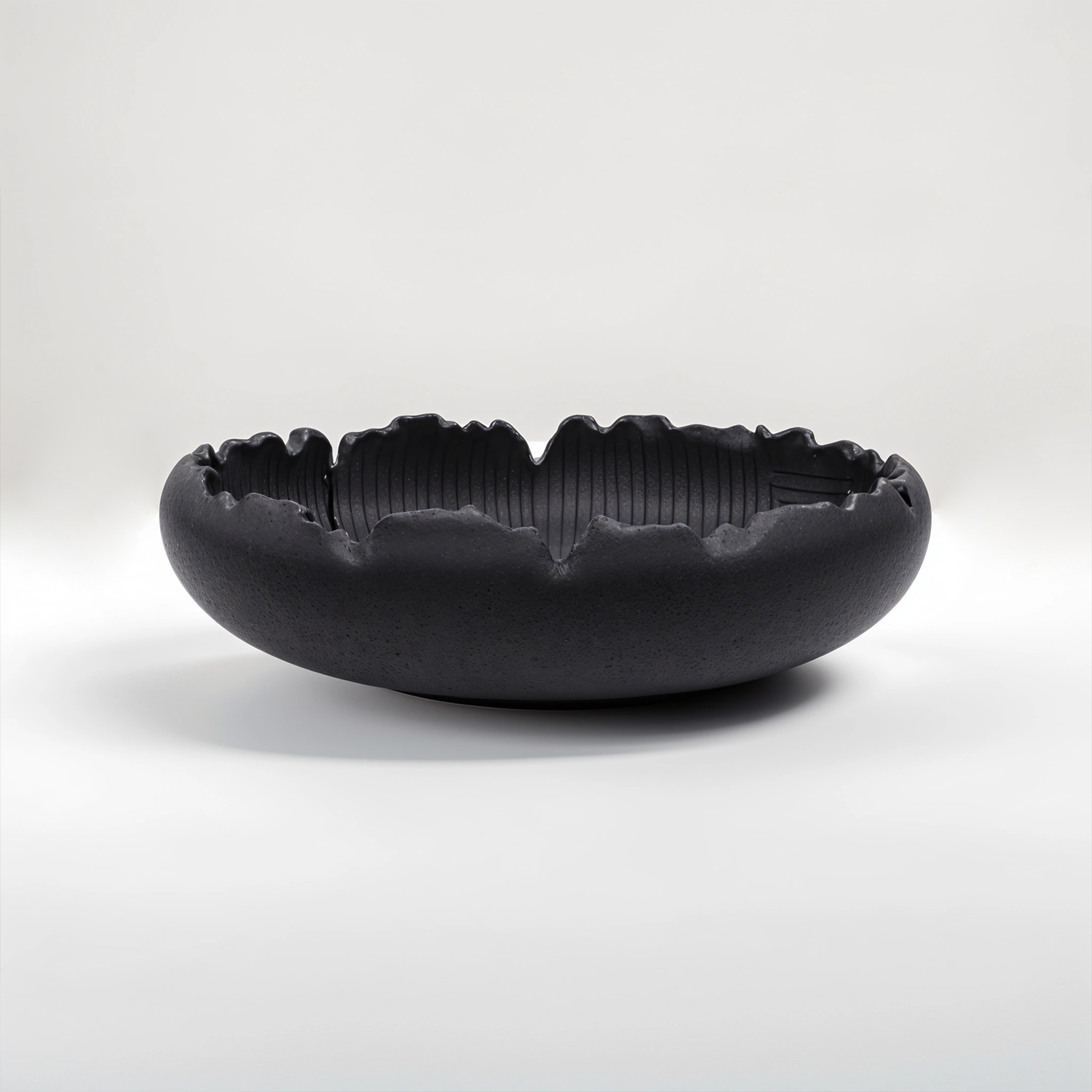 Broc Black Flat Bowl