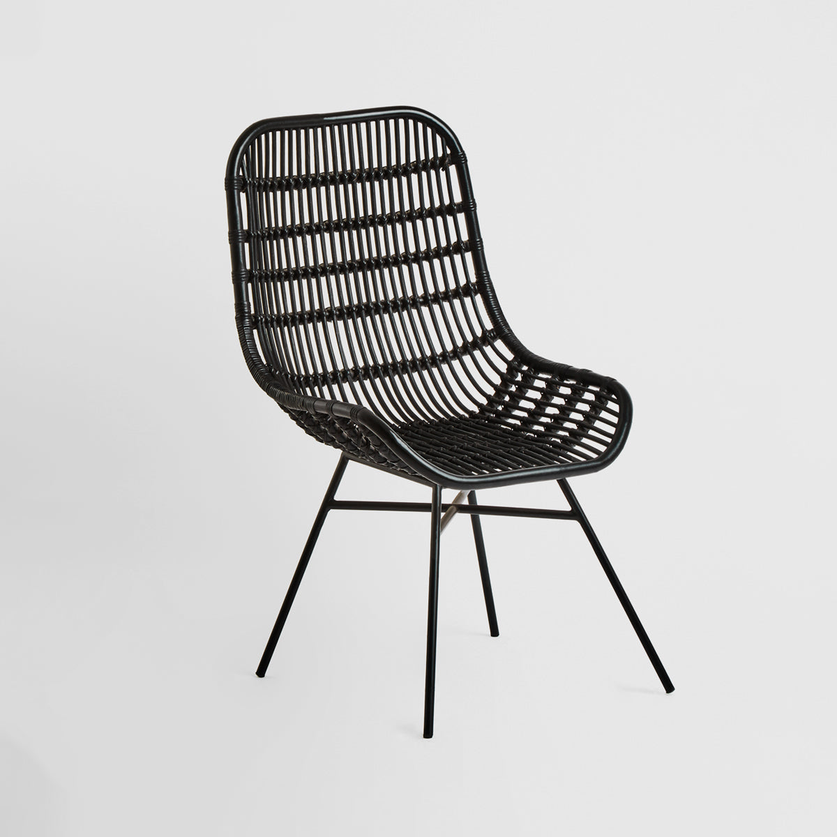 Lagom Curved Black Natural Rattan Chair