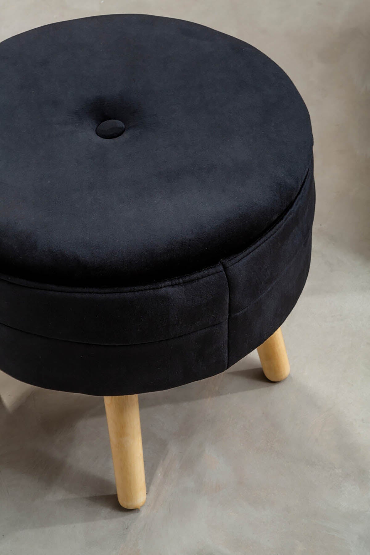 Ivy Black Velvet Stool