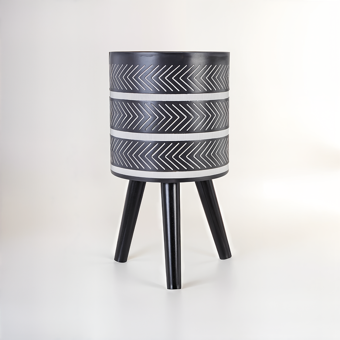 Darnell Large Chevron Planter