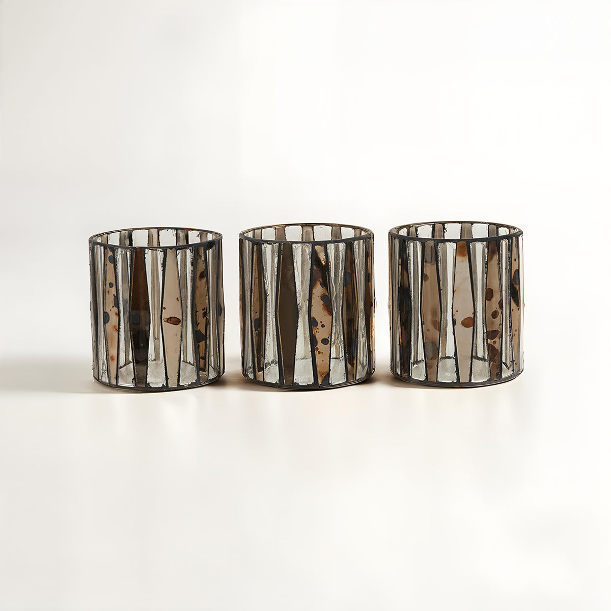 Gaia Set Of 3 Metallic Tealight Holders