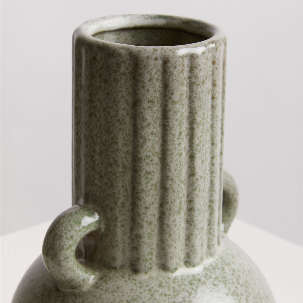 Calcita Small Green Stoneware Vase