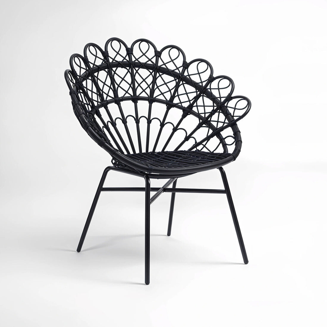 Java Black Natural Rattan Peacock Chair