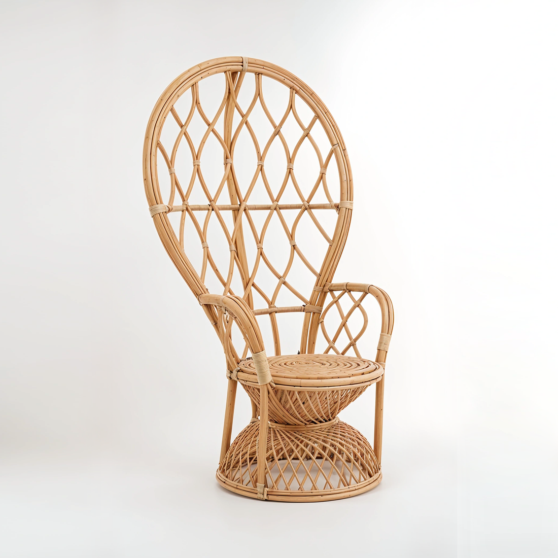 Java Natural Rattan Curved Chair